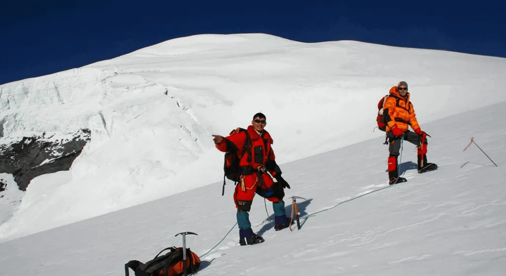 SARIBUNG PEAK CLIMBING