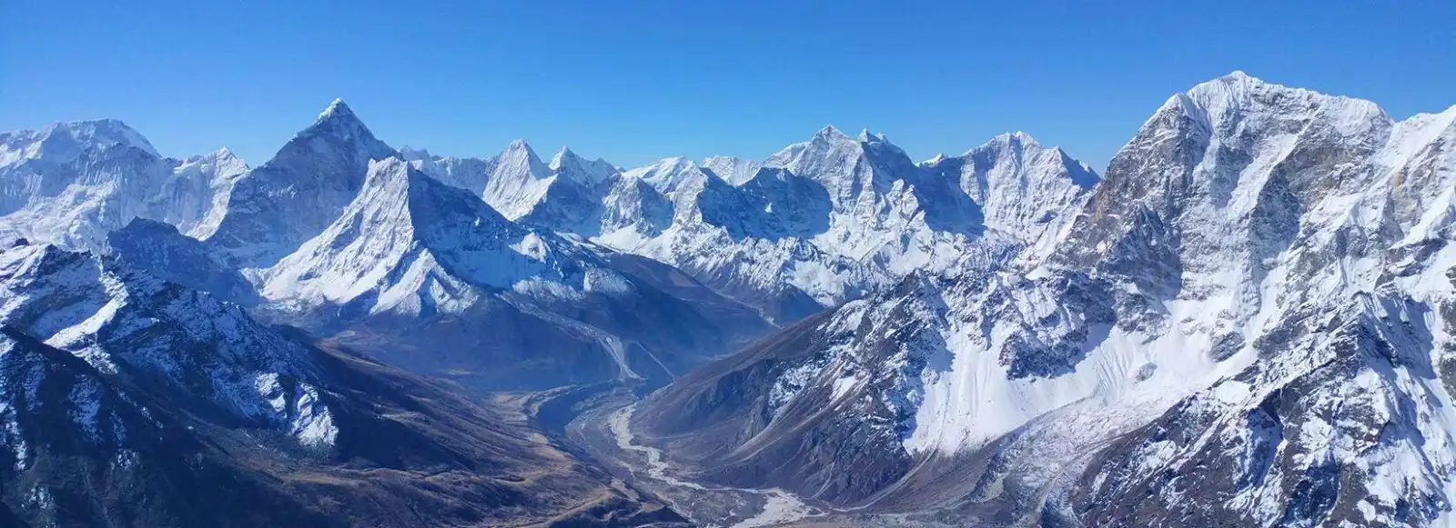 LOBUCHE PEAK CLIMBING VIA GOKYO LAKE